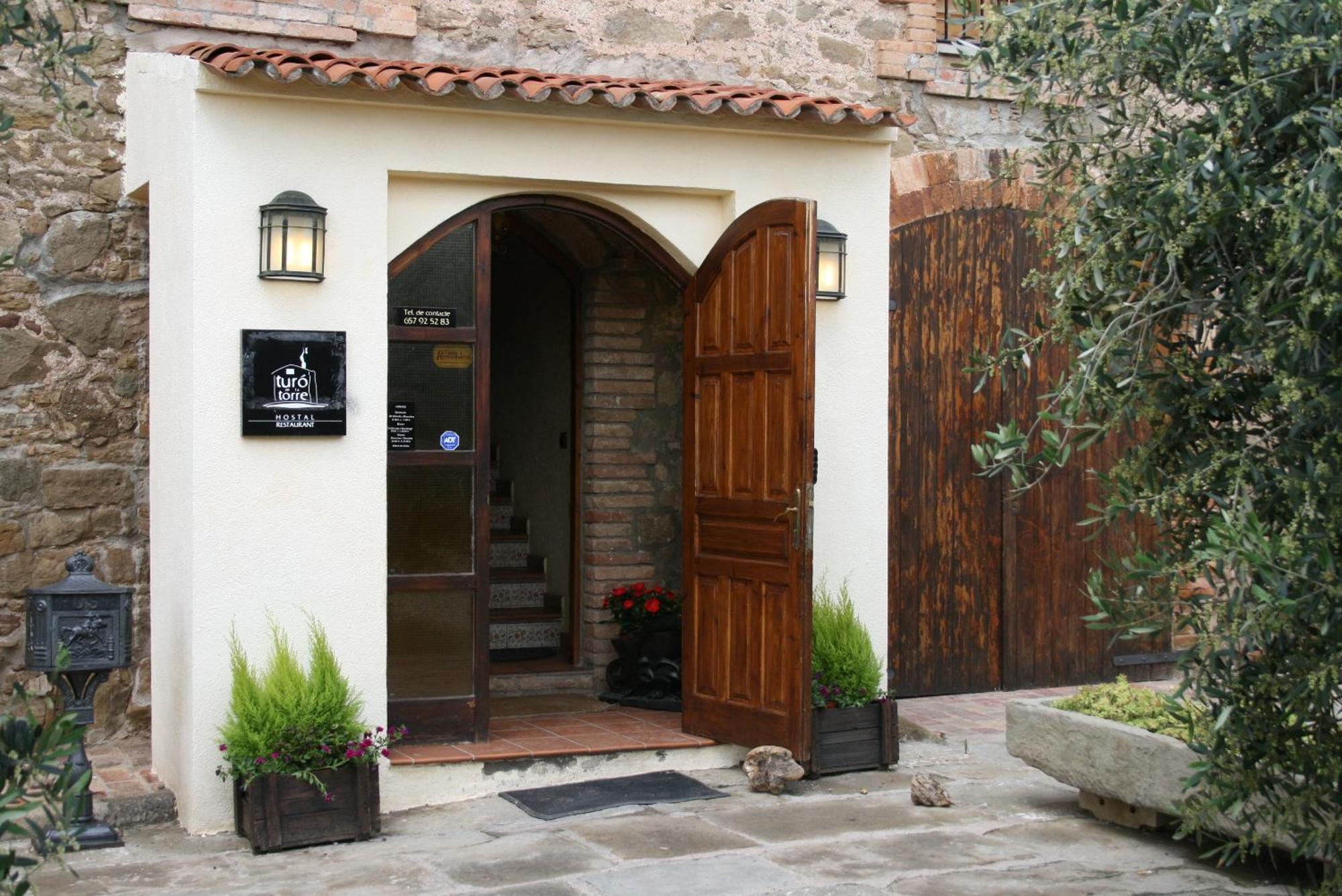 Turo De La Torre Hotel Manresa Eksteriør billede
